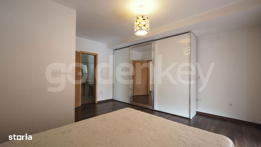 Apartament cu 5 camere, mobilat în Băneasa