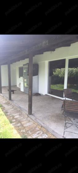Casă cu 4 camere cu Teren 1781 Mp în Checea