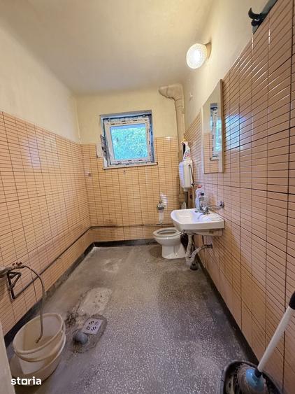 Apartament cu 2 camere decomandat în Piața Armatei