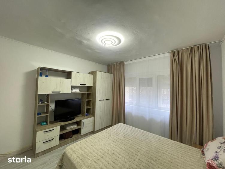 Apartament cu 2 camere, mobilat în Central