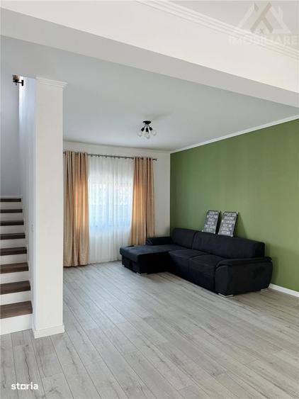 Casă cu 4 camere cu Teren 424 Mp în Rediu