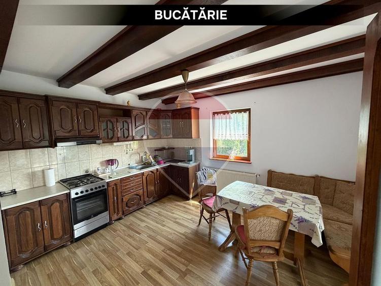 Casă individuală cu 3 camere cu Teren 1594 Mp în Valea Borcutului