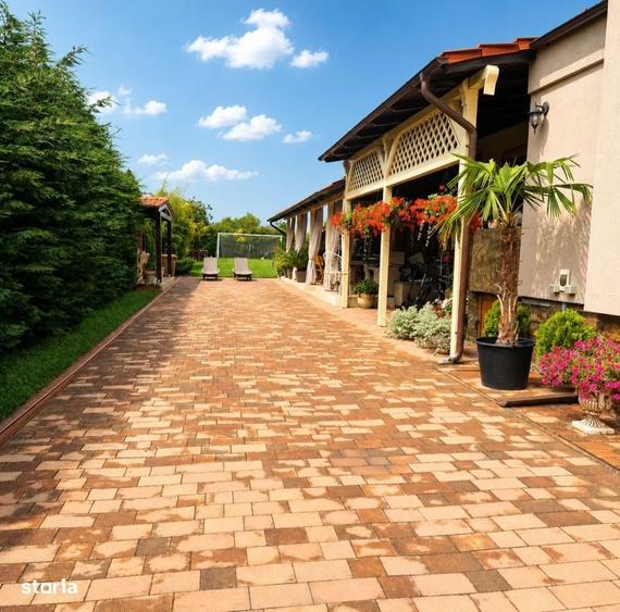 Casă cu 4 camere cu Teren 1458 Mp în Aradul Nou