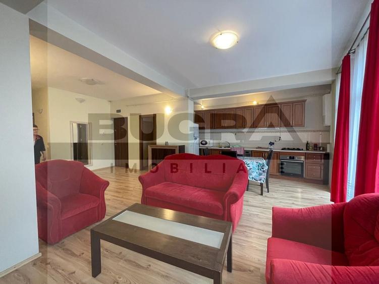 Apartament cu 5 camere semidecomandat în Zorilor