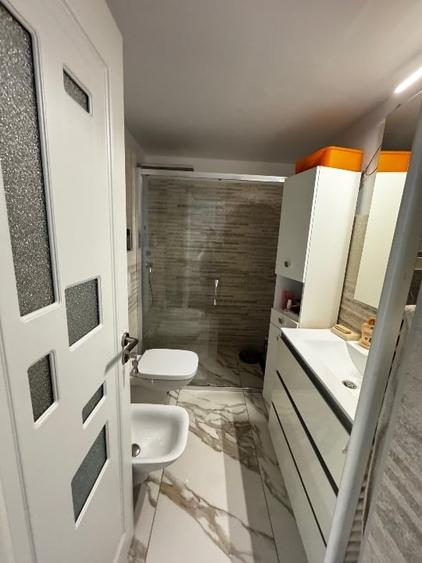 Vând apartament 2 camere - 6