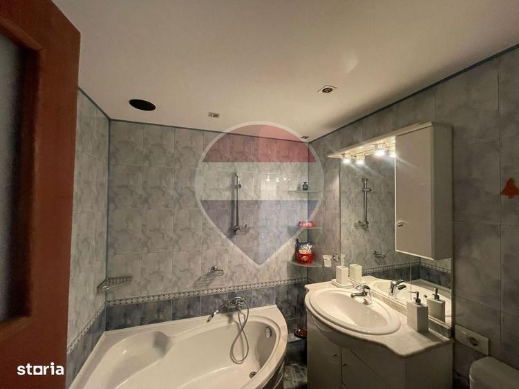 Apartament cu 3 camere în 13 Septembrie