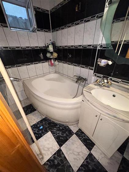 Apartament cu 3 camere decomandat, mobilat în Obor