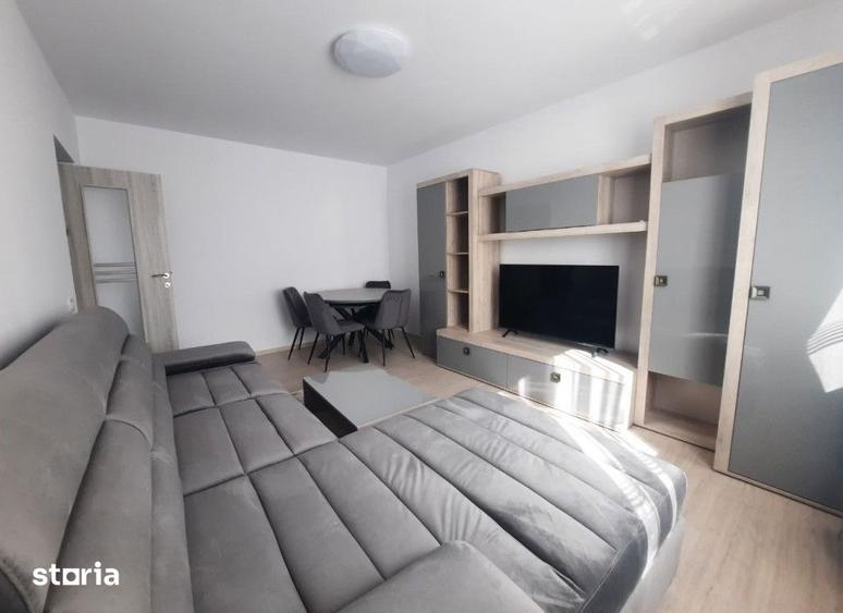 Apartament cu 3 camere în Mărăței