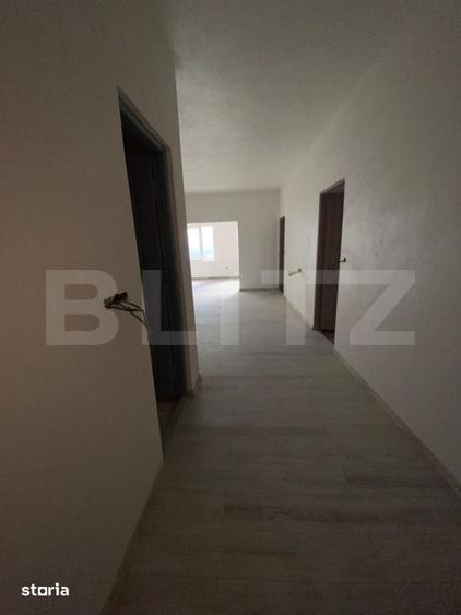 Apartament cu 5 camere în Decebal