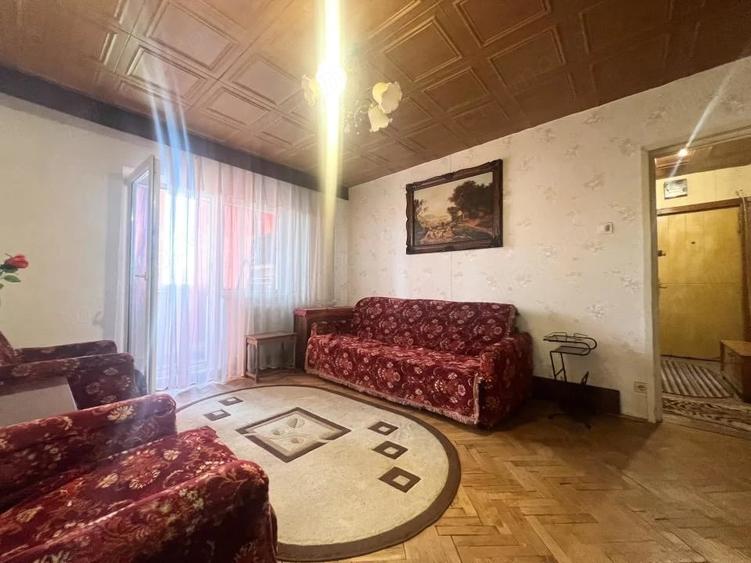 Apartament cu 2 camere semidecomandat în Dâmbovița