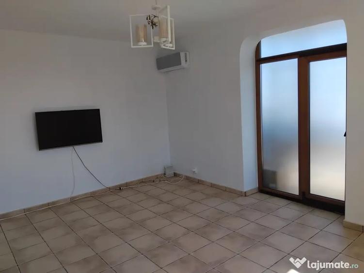 Apartament 3 camere targoviste Micro 6 - 2