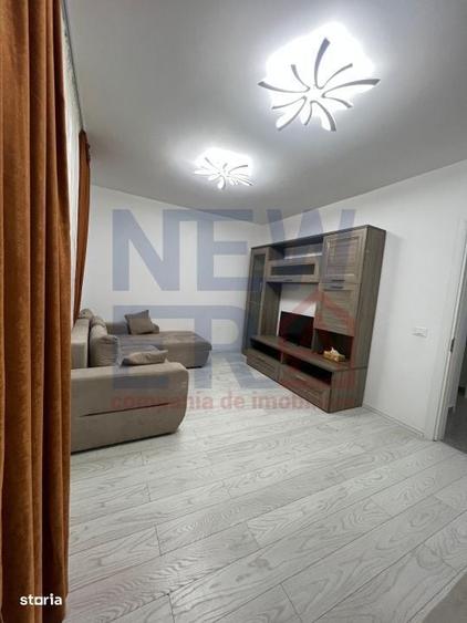 Apartament cu 2 camere decomandat, mobilat în Central
