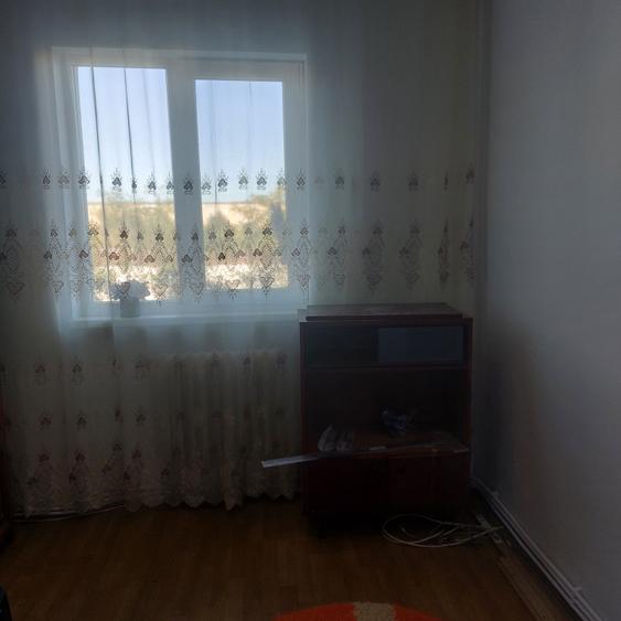 Apartament cu 3 camere în Scărișoara