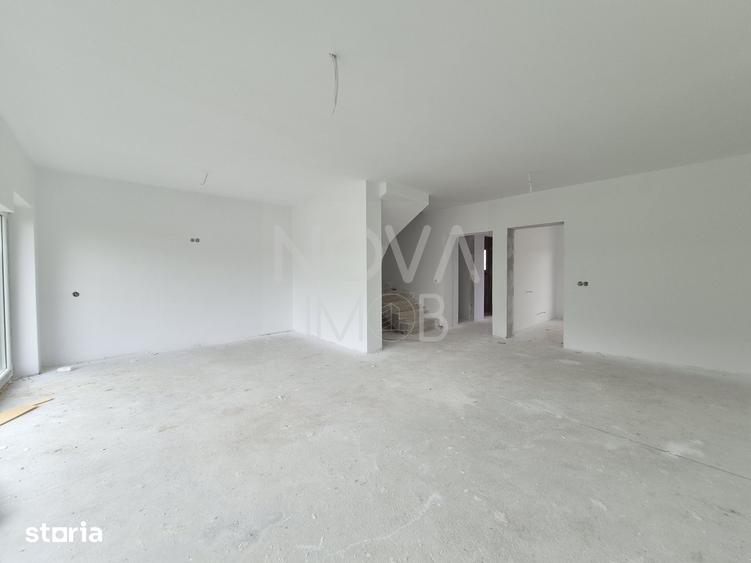 Casă cu 4 camere cu Teren 280 Mp în Rășinari