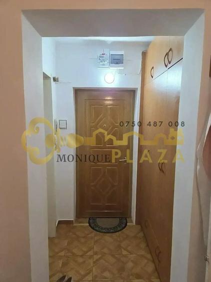Apartament cu 3 camere decomandat, mobilat în Central