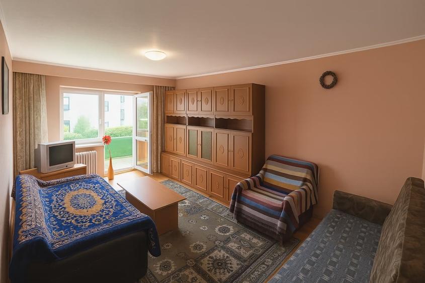 Apartament cu 4 camere, mobilat în Hipodrom 3