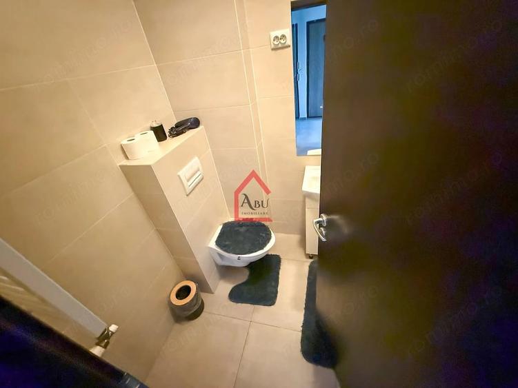 Apartament cu 2 camere semidecomandat în Filiași
