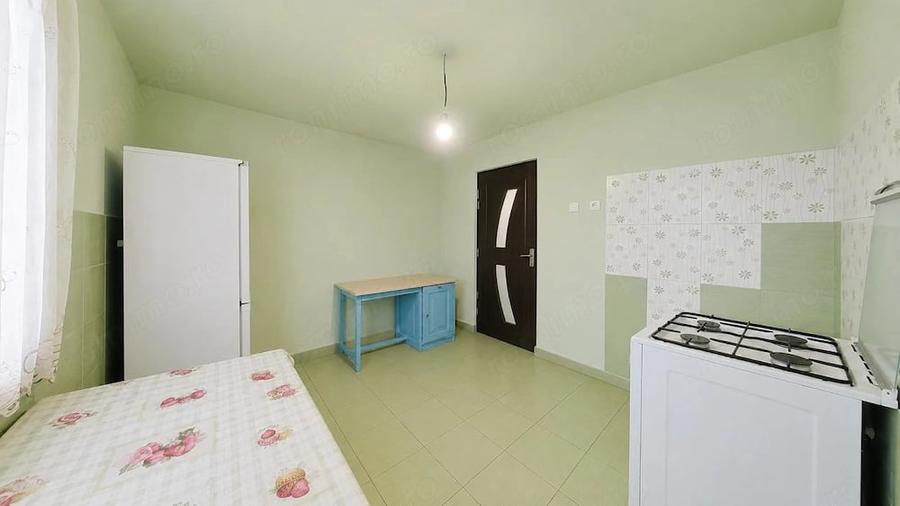 Casă cu 3 camere cu Teren 1530 Mp în Șiria