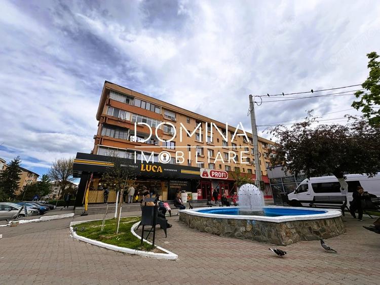 Spațiu comercial, de 430 mp, în 9 Mai
