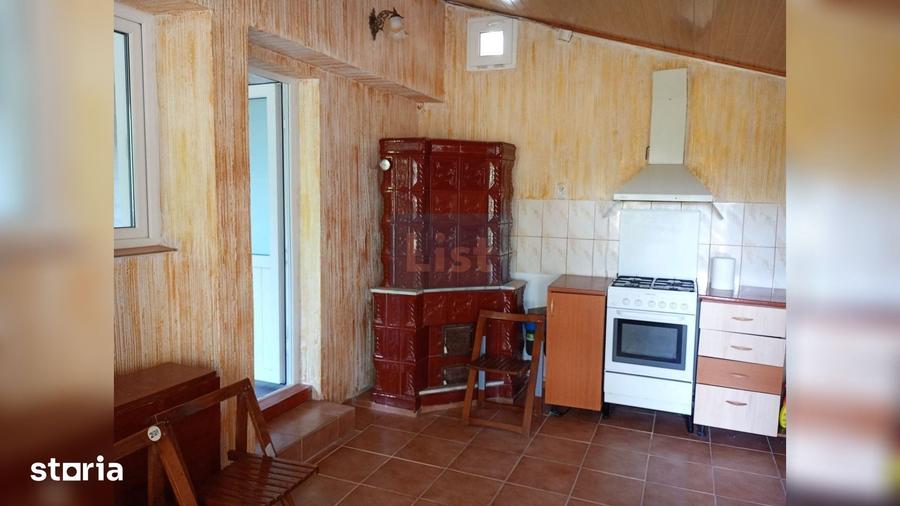 Casă cu 2 camere cu Teren 525 Mp în Braniștea