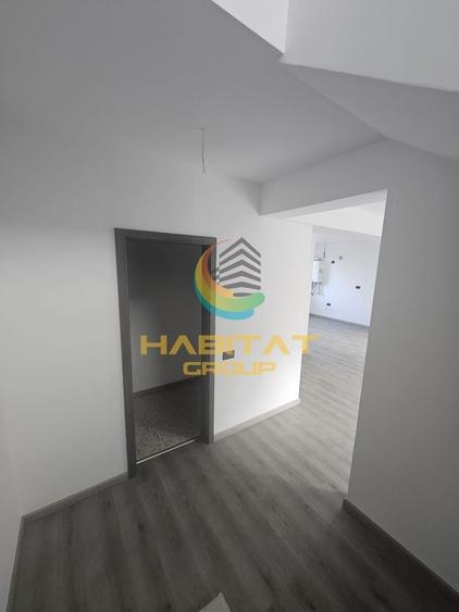Duplex cu 3 camere cu Canalizare în Central