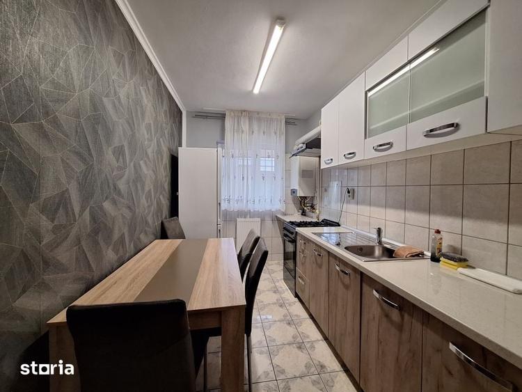 Apartament cu 2 camere, decomandat, parcare, zona Eroilor - 7