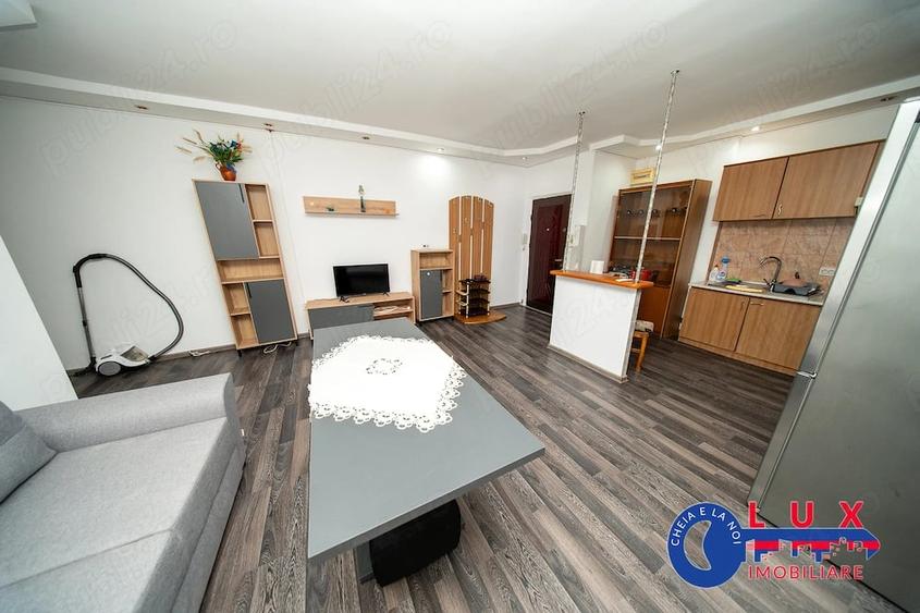 ID 658 DE INCHIRIAT Apartament Ultracentral - 5