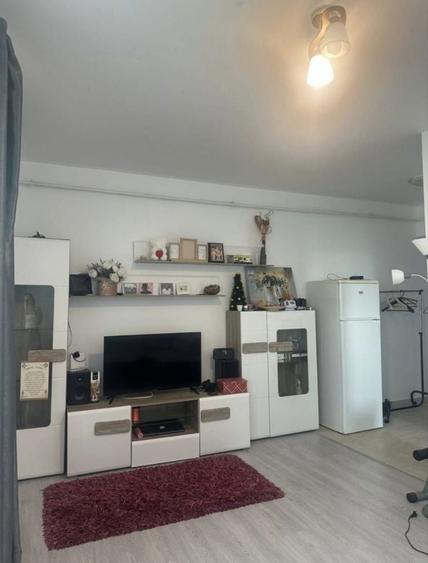 Apartament cu 2 camere decomandat în Crișan