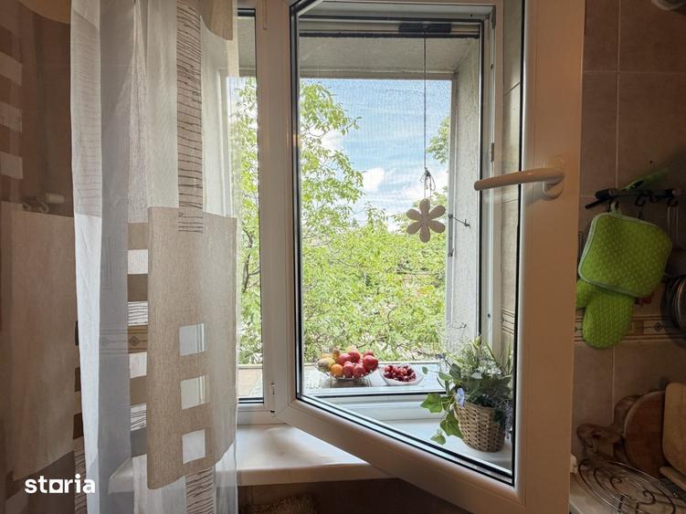 Apartament cu 4 camere, mobilat în Militari