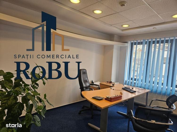 Spațiu comercial, de 270 mp, în Centrul Civic