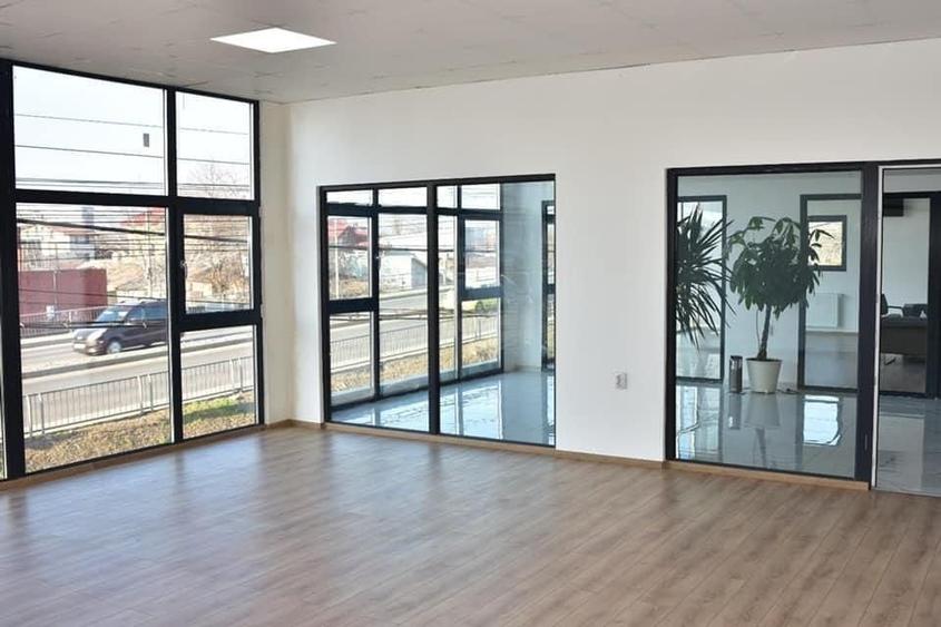 Spațiu comercial, de 830 mp, în Colentina