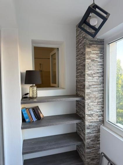 Apartament cu 2 camere semidecomandat, mobilat în Baba Novac