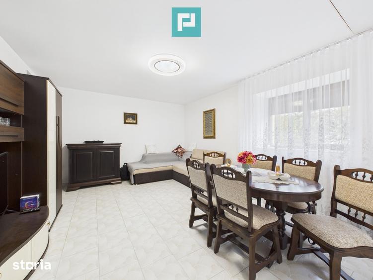 Casă cu 4 camere cu Teren 2880 Mp în Vinga