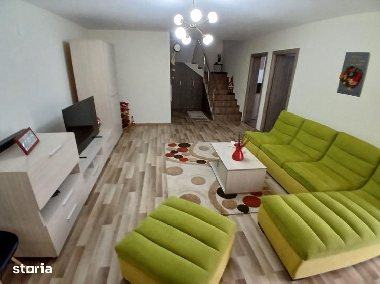 Casă cu 4 camere cu Teren 703 Mp în Central