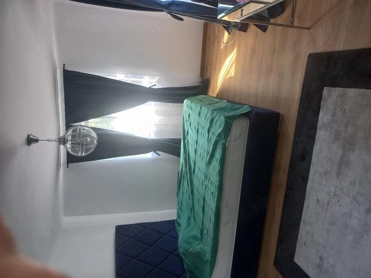 Casă cu 4 camere cu Teren 1600 Mp în Răcari