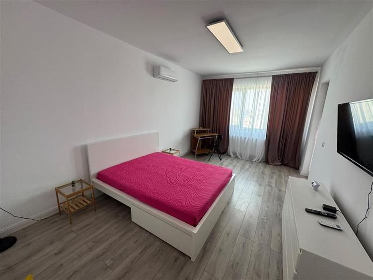 Garsonieră decomandată, mobilată în Nord