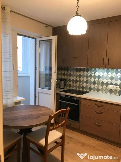 Inchiriere garsoniera in zona Aparatorii Patriei - 1