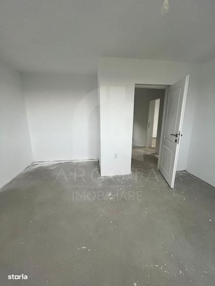 Casă cu 4 camere în Mărăcineni