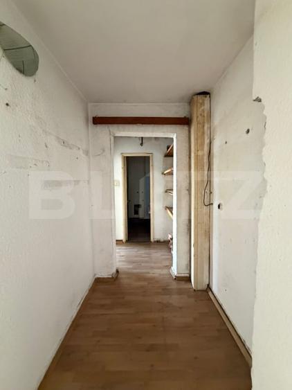 Apartament cu 4 camere decomandat în Burdujeni