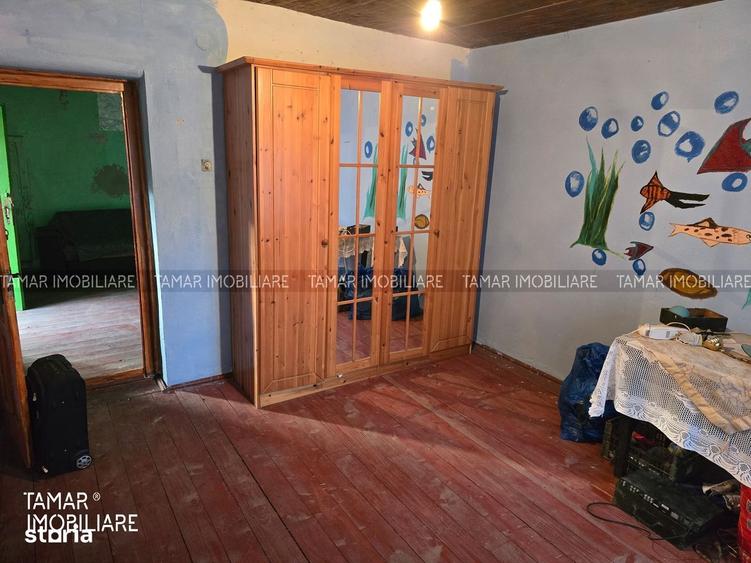 Casă cu 3 camere în Fiscut