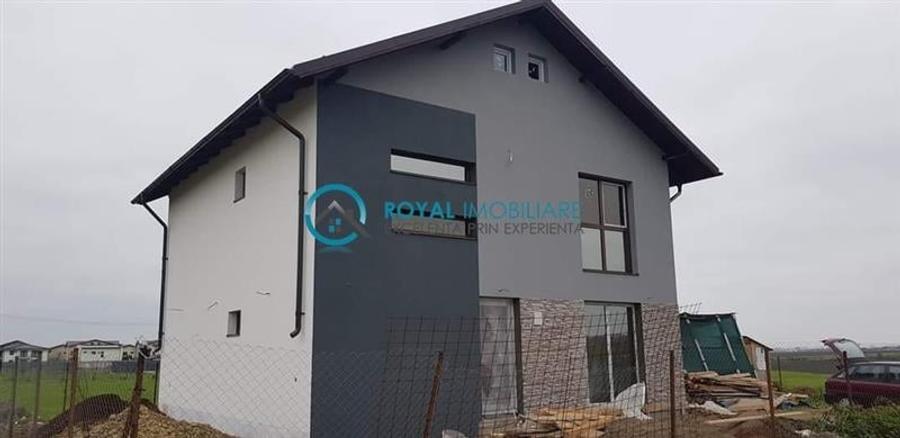 Casă individuală cu 4 camere cu Teren 250 Mp în Păulești