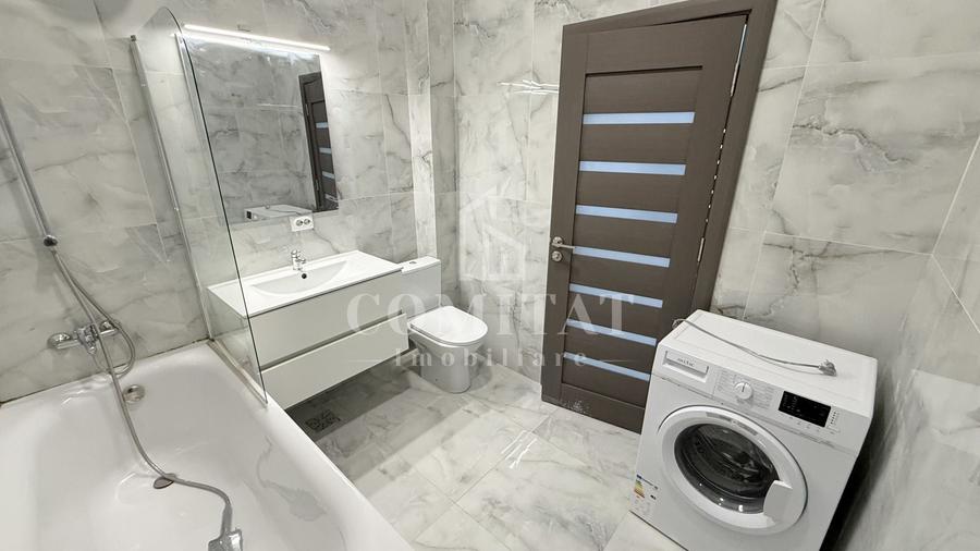 Apartament cu 3 camere semidecomandat, mobilat în Dâmbul Rotund