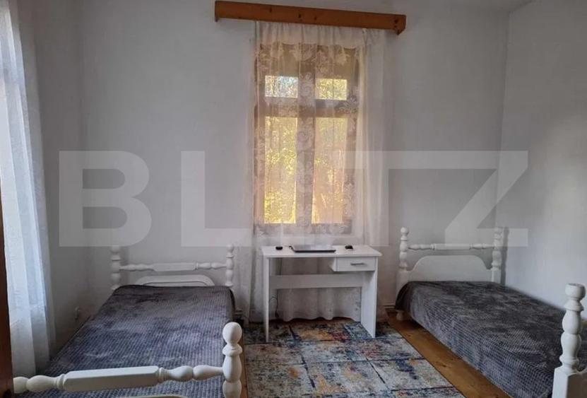 Casă individuală cu 5 camere cu Canalizare în Predeal