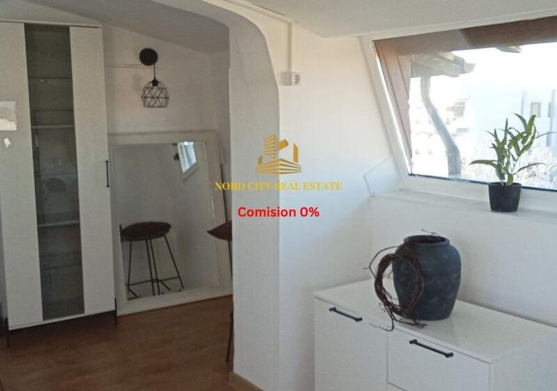 Apartament cu 3 camere decomandat în Exterior Vest
