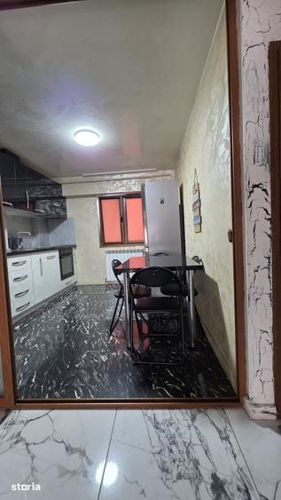 Apartament cu 3 camere de vanzare in zona bariera / Calea Calara?ilor - 1