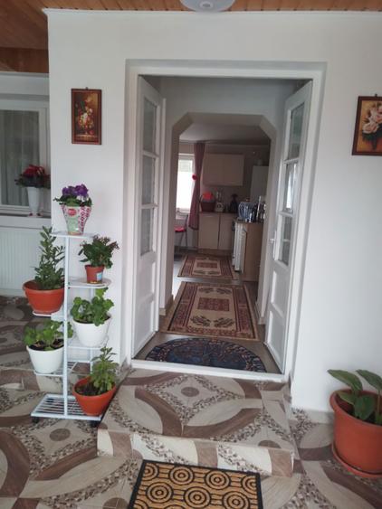 Casă cu 2 camere în Central