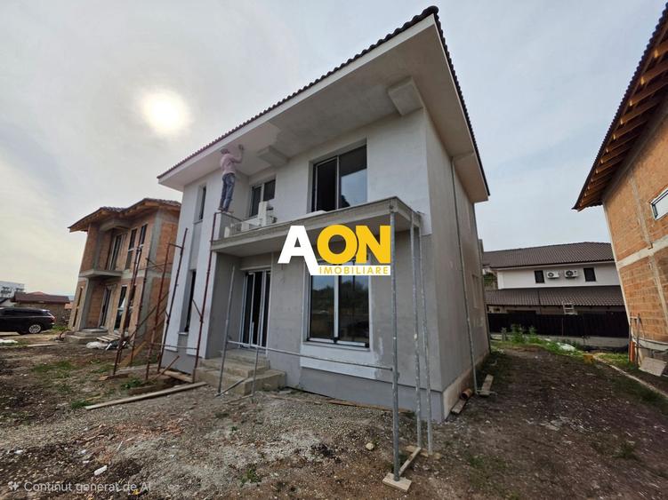 Casă individuală cu 4 camere cu Teren 250 Mp în Cetate