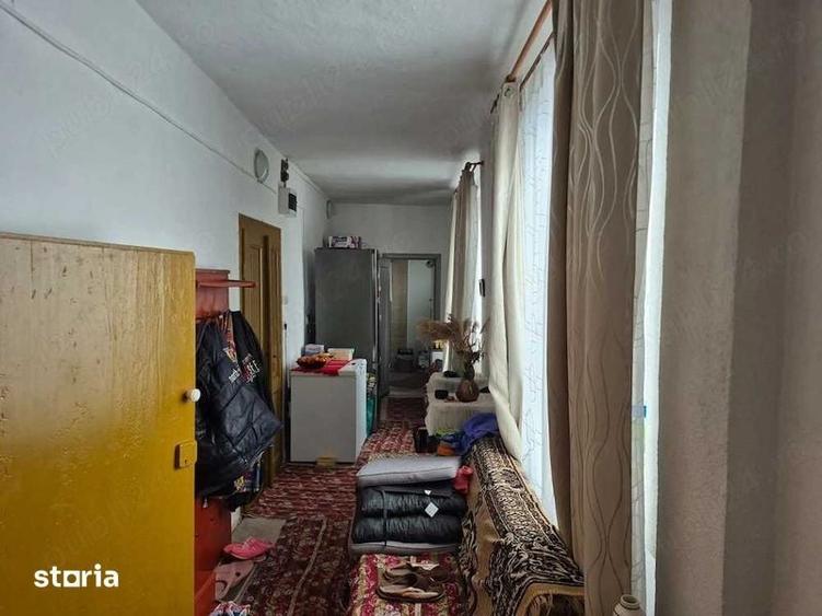 Casă cu 2 camere cu Teren 75 Mp în Uivar