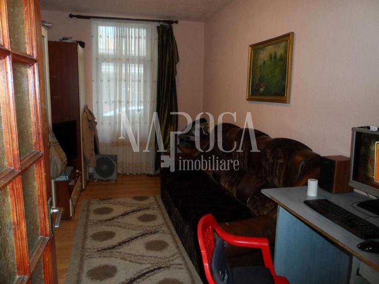 Casă individuală cu 2 camere cu Canalizare în Central