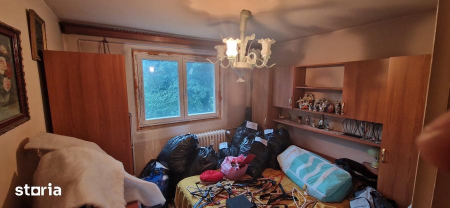Apartament cu 2 camere decomandat în Drumul Taberei
